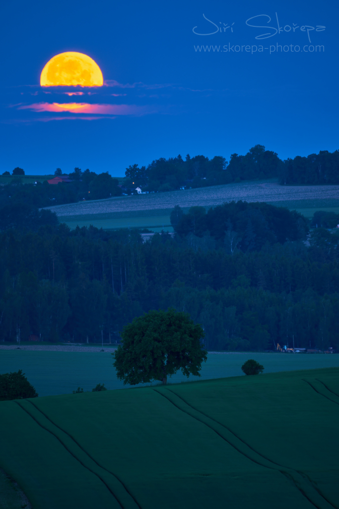 Ranní měsíc – Humpolecko